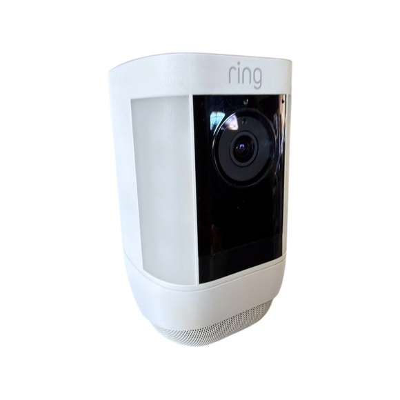 Ring Spotlight Cam Pro – White (Plug-In) | Retinal 2K - Picture 8 of 14